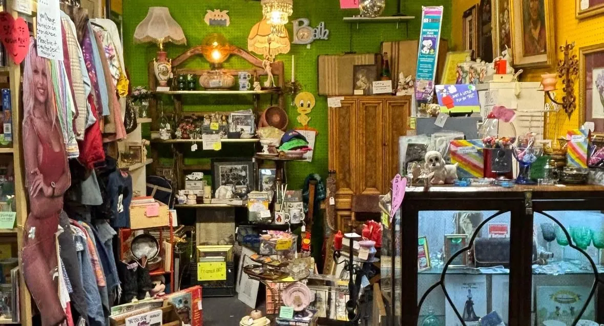 Store Image