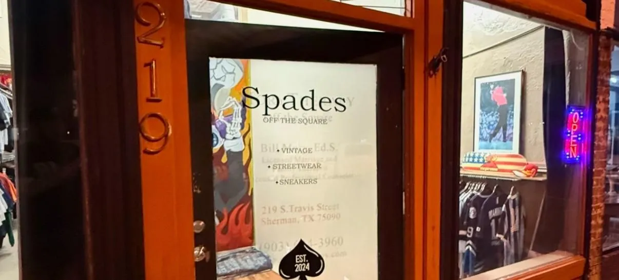 Store Image