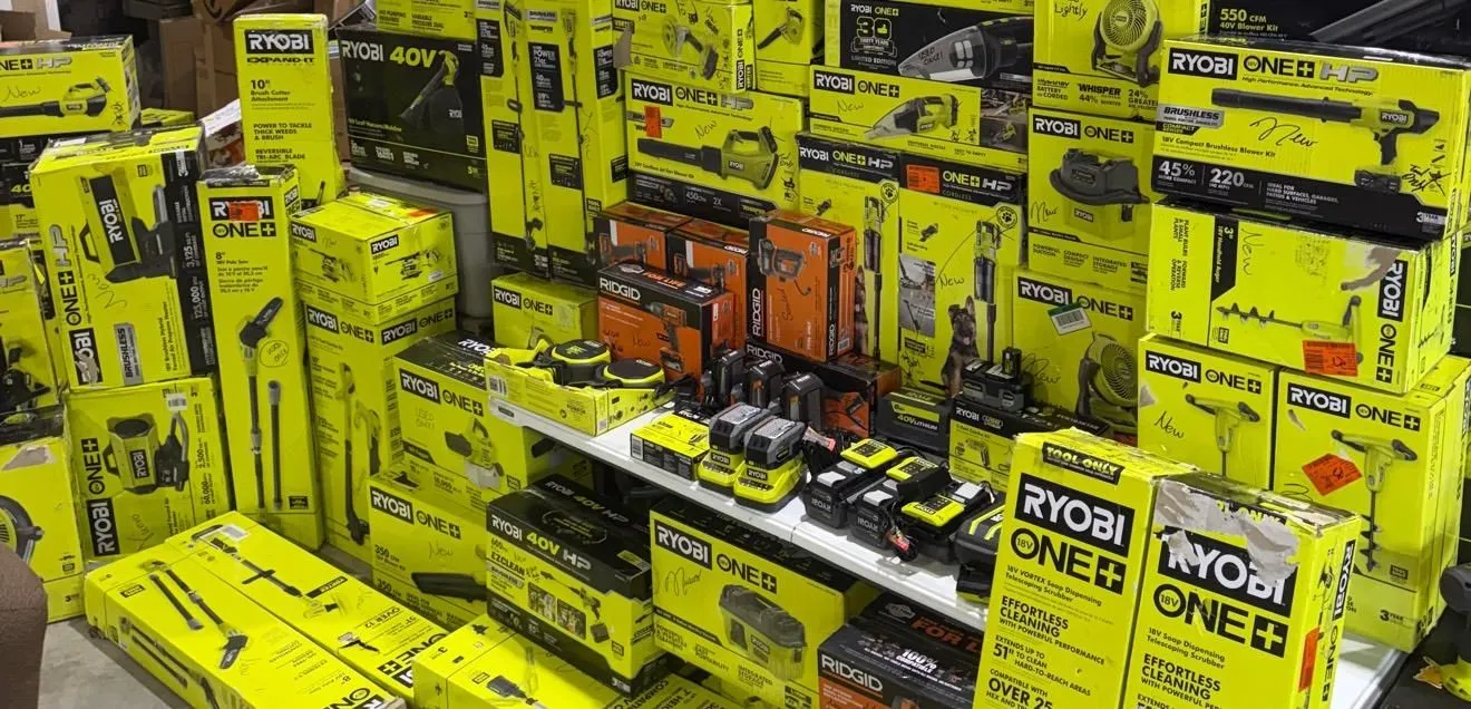 Store Image