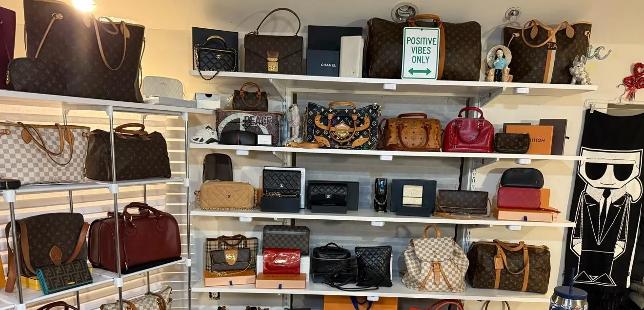 Store Image
