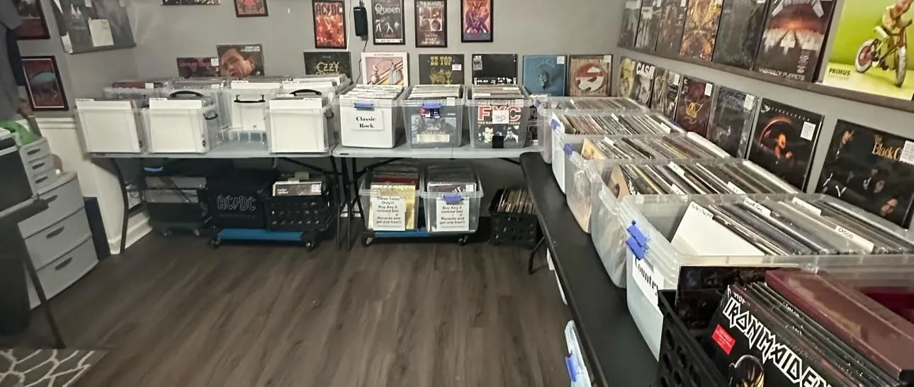 Store Image