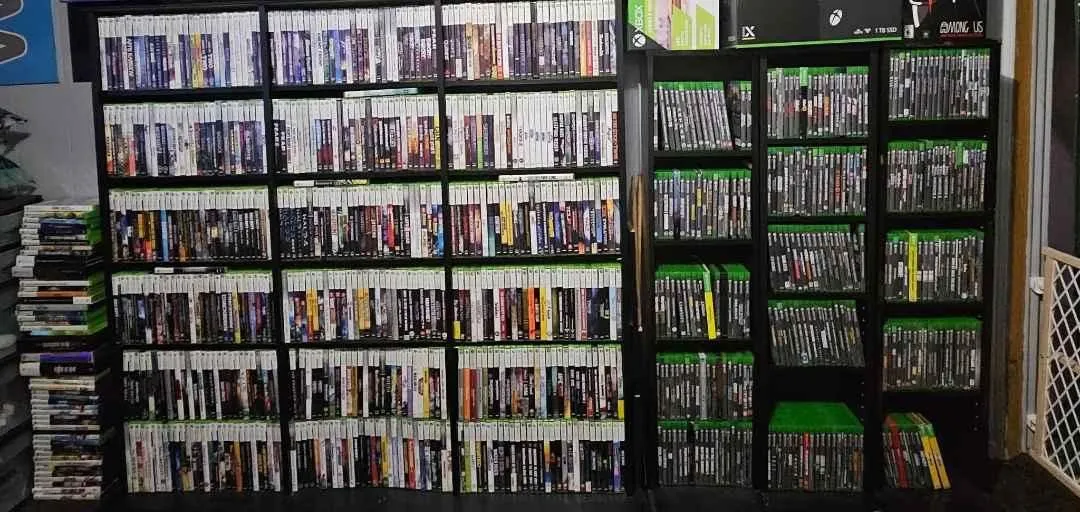Store Image