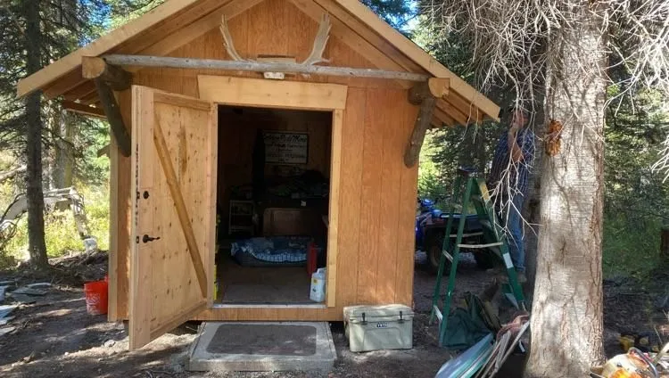 Store Image