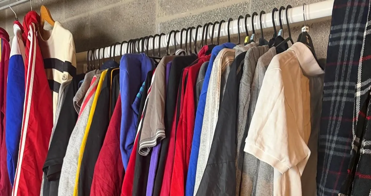 Store Image