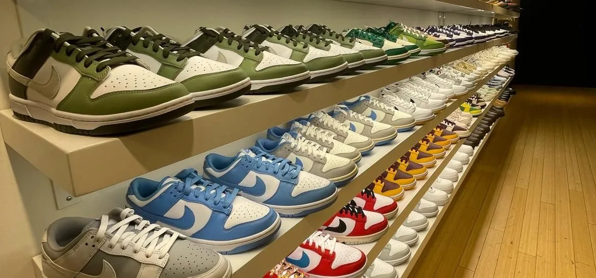 Store Image