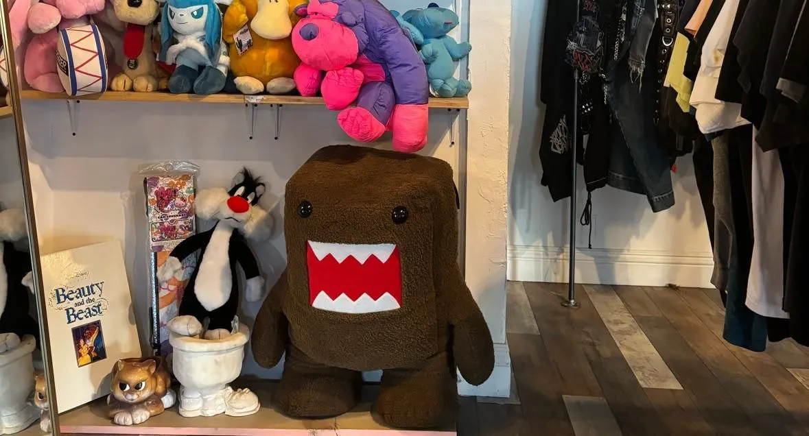 Store Image