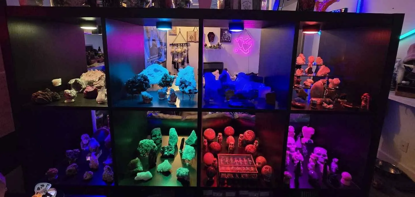Store Image