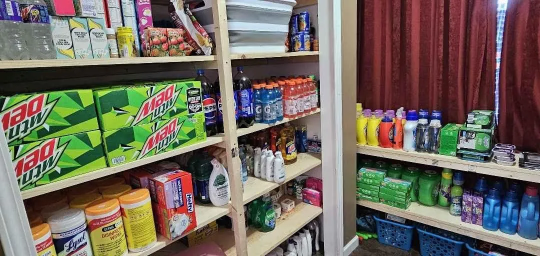 Store Image
