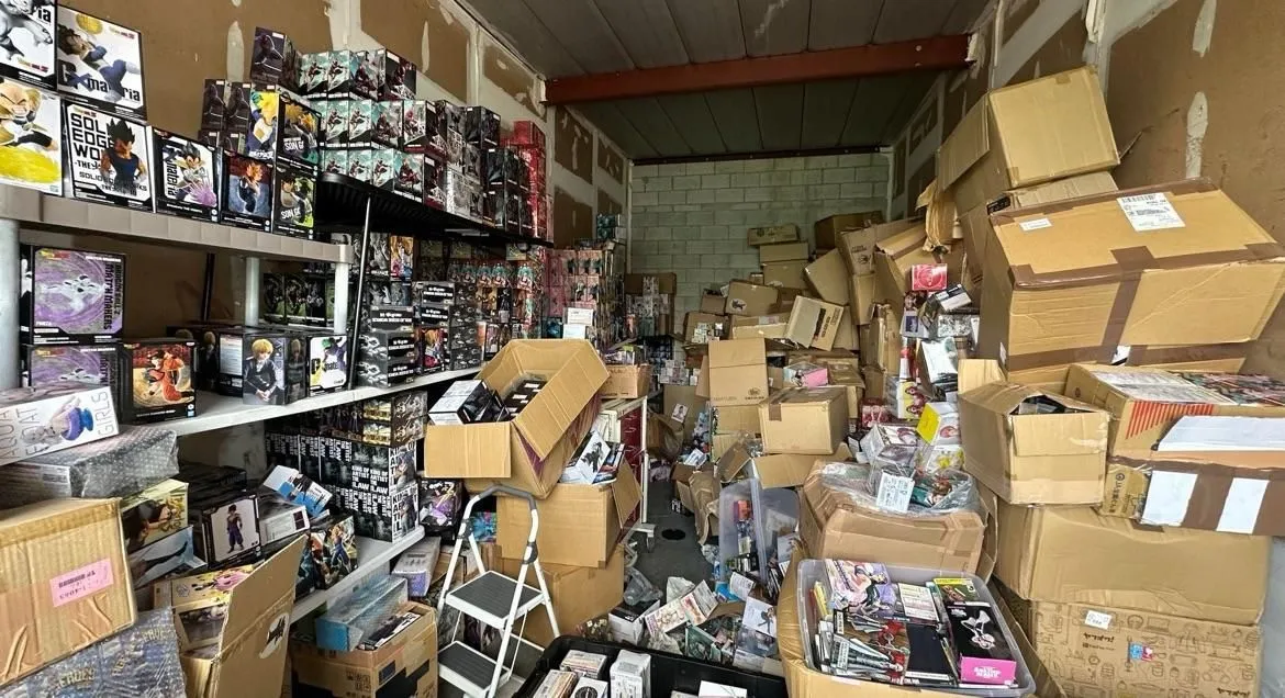 Store Image