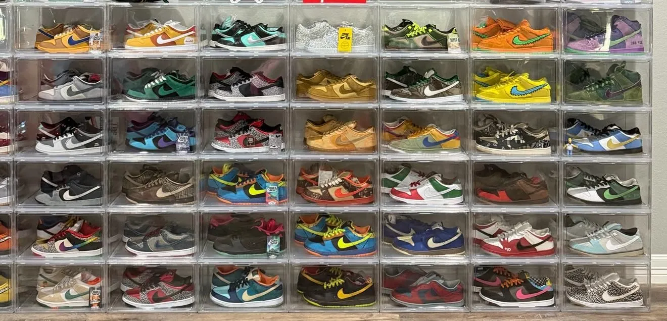 Store Image