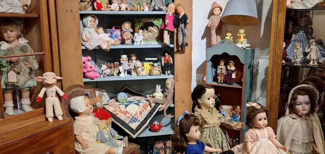 Store Image