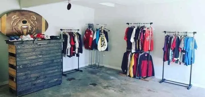 Store Image