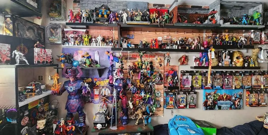 Store Image