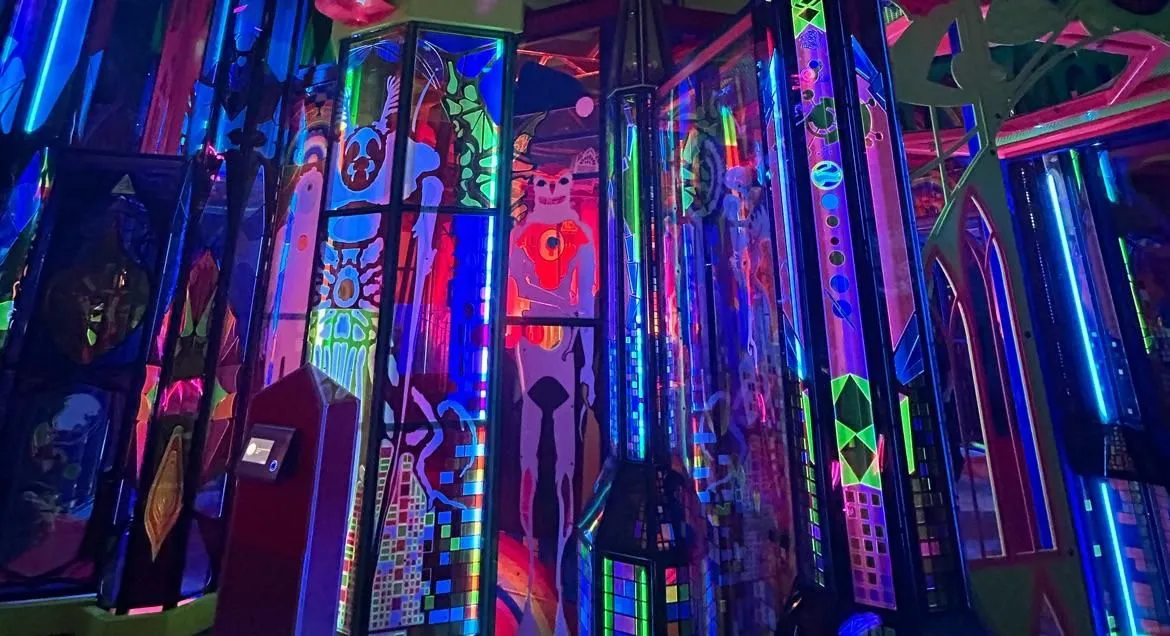 Store Image
