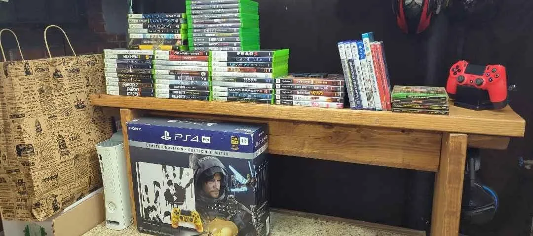 Store Image