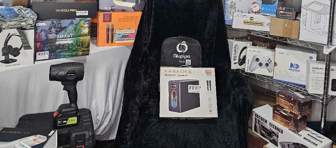 Store Image