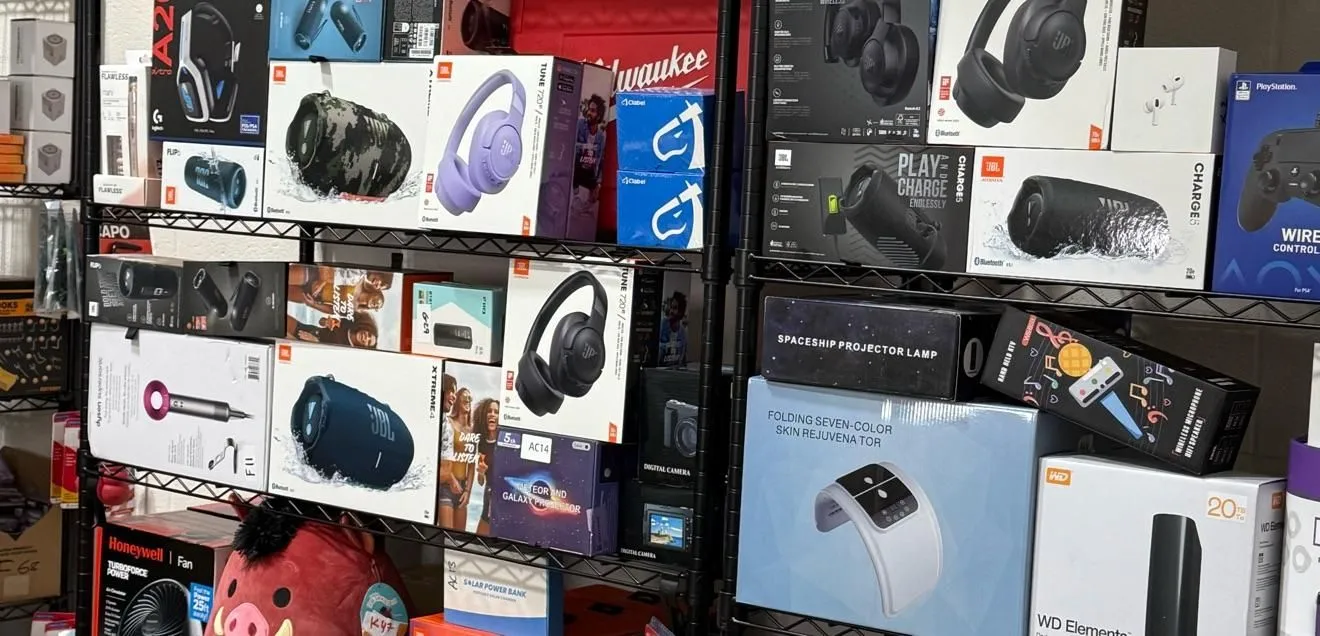 Store Image