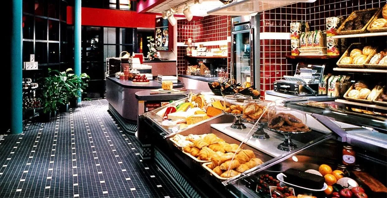 Store Image