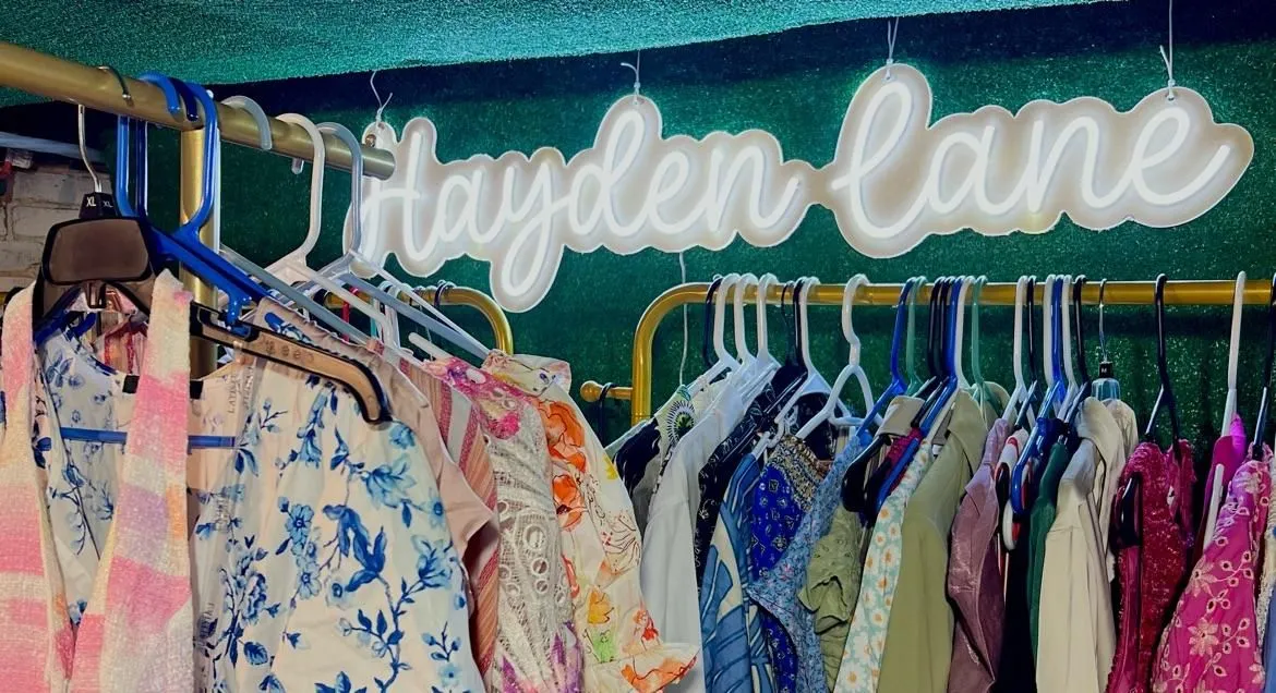Store Image