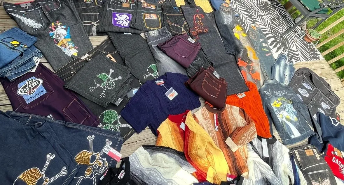 Store Image