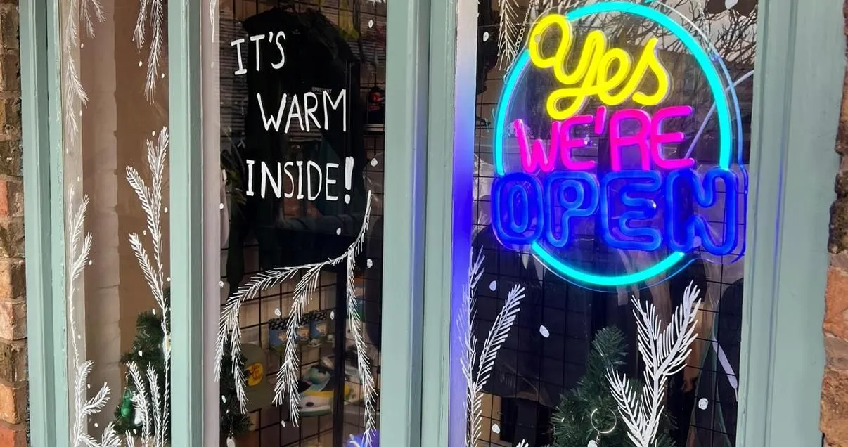 Store Image