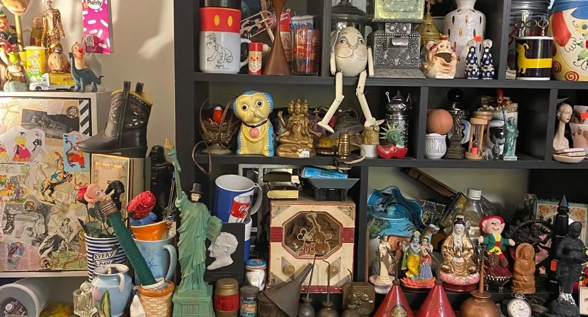 Store Image