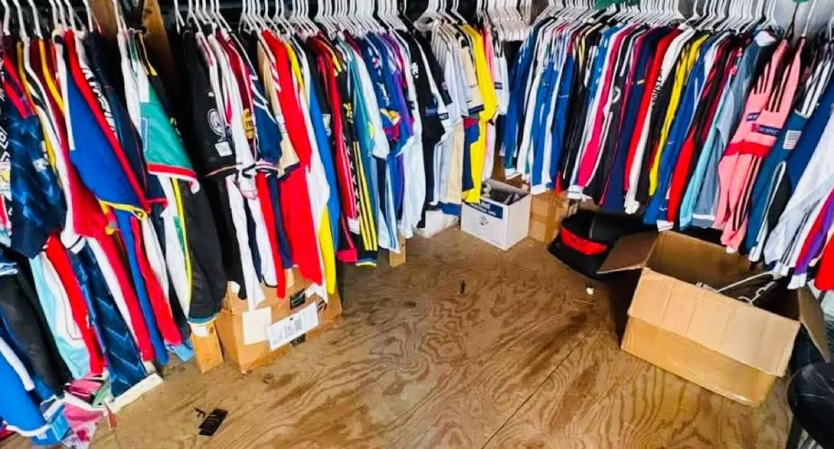 Store Image
