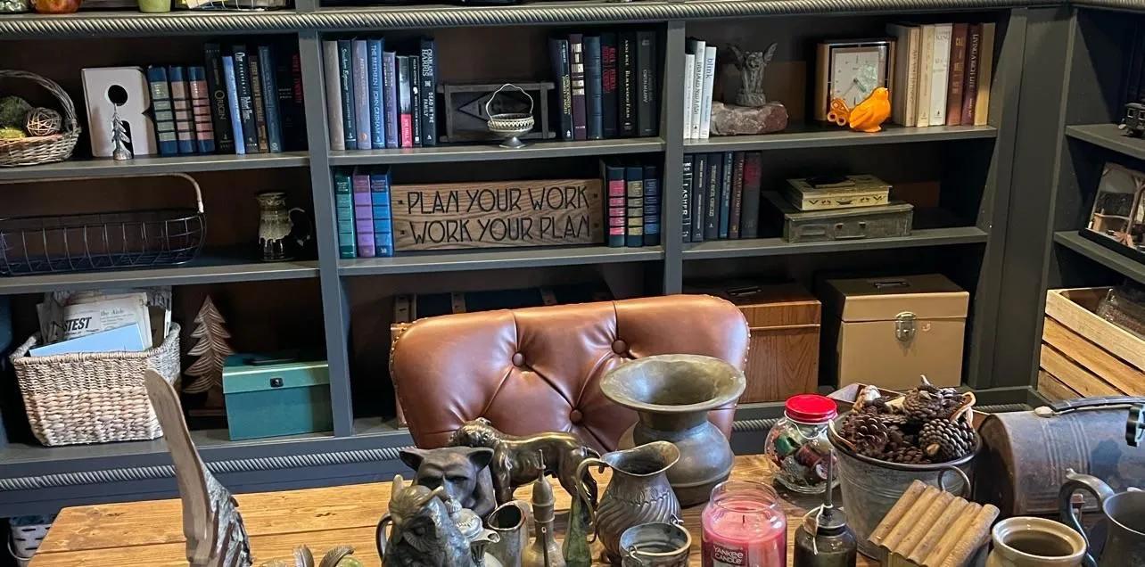 Store Image