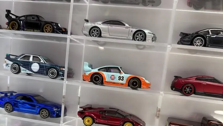 Store Image