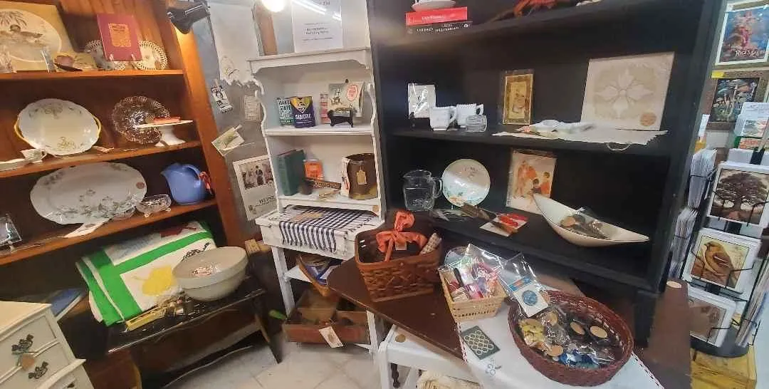 Store Image
