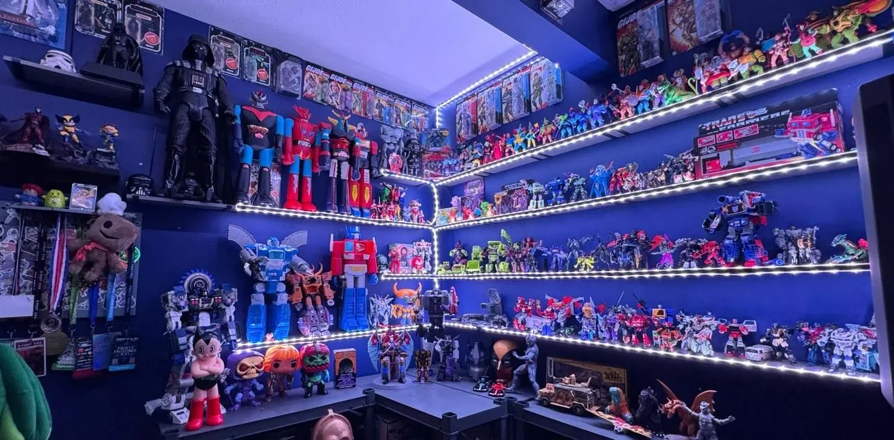 Store Image