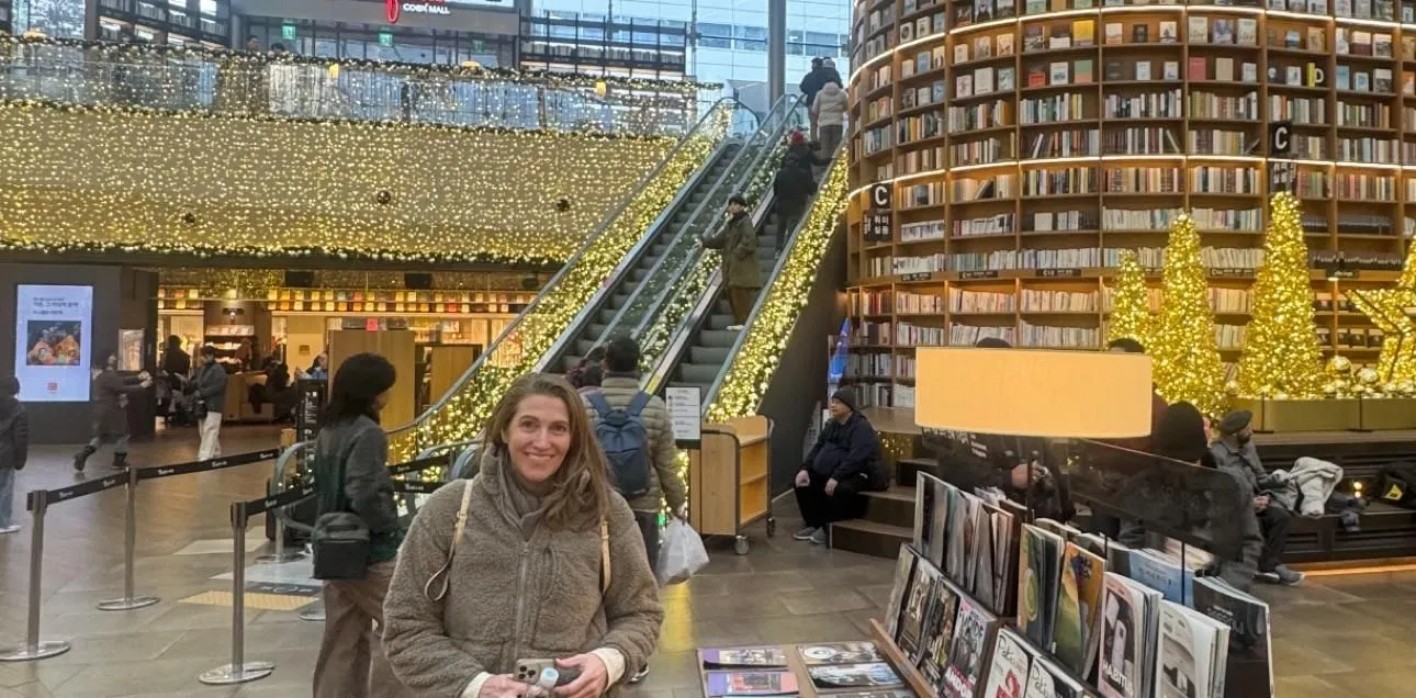 Store Image