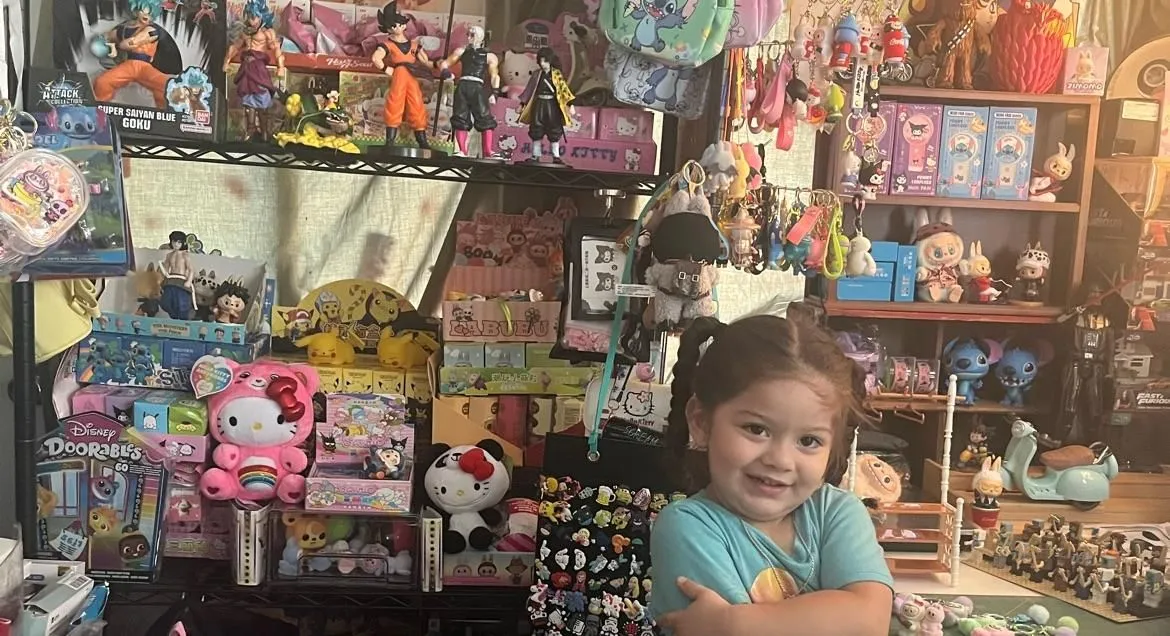 Store Image