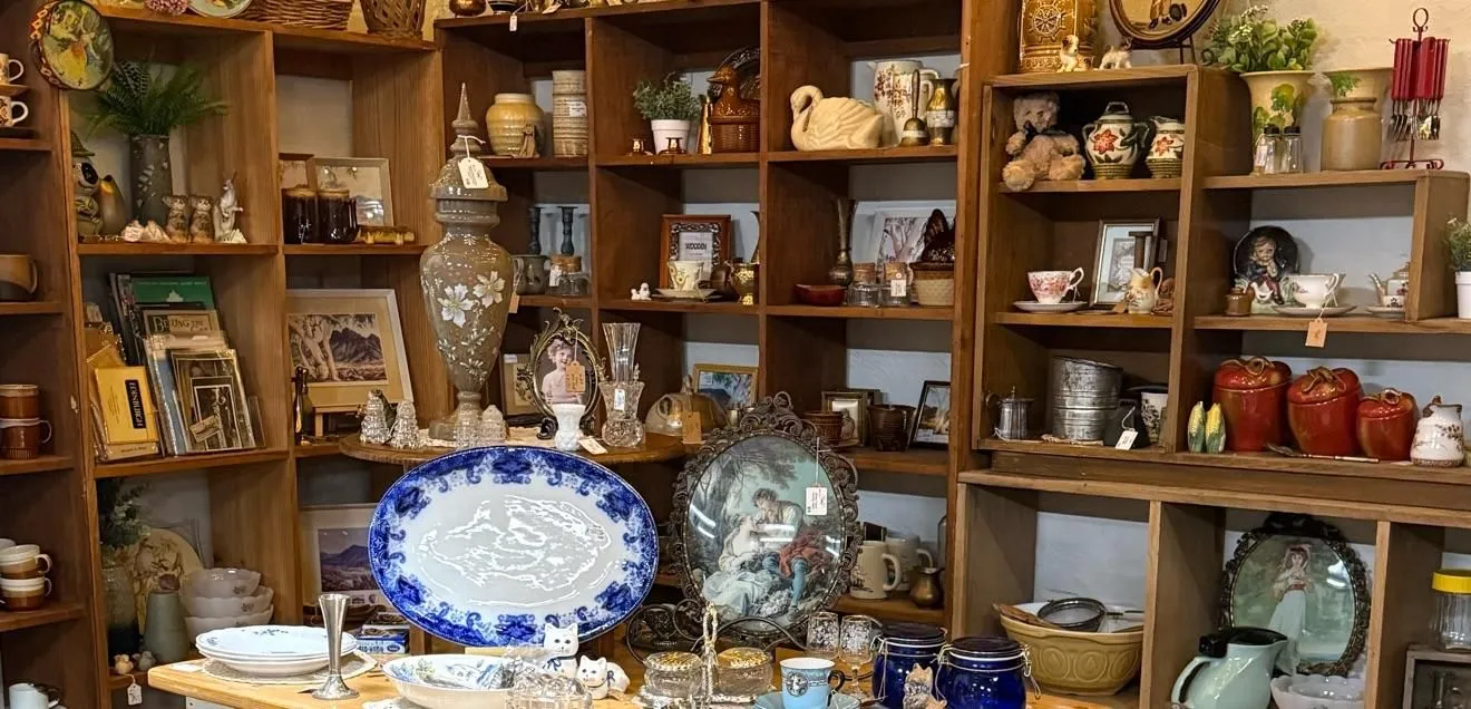 Store Image