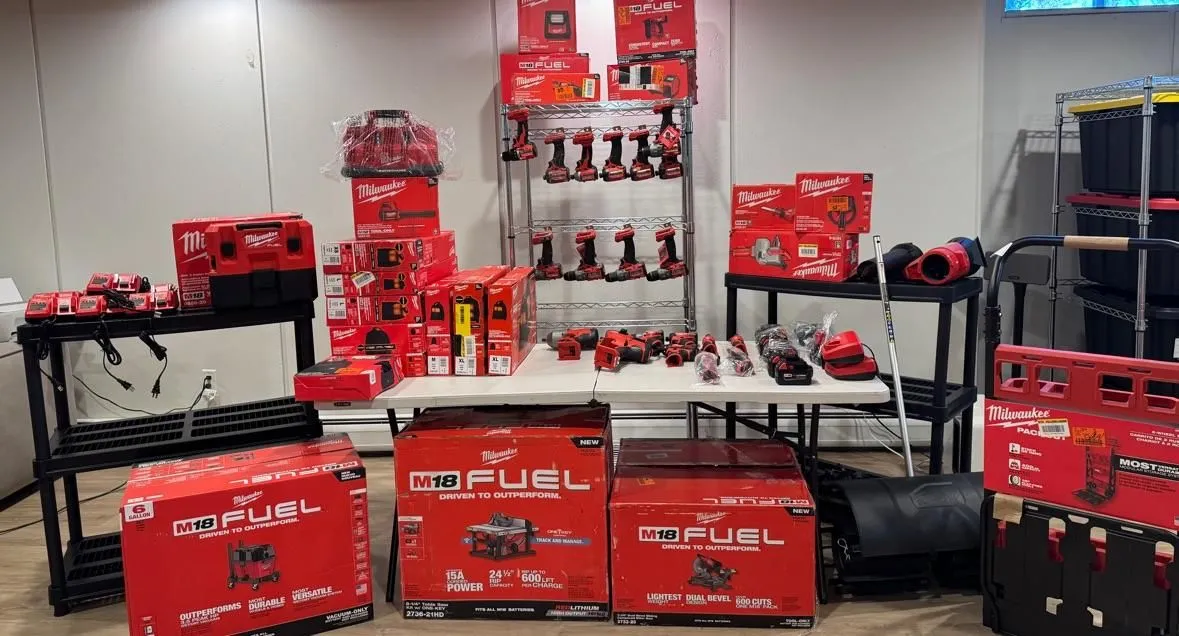 Store Image