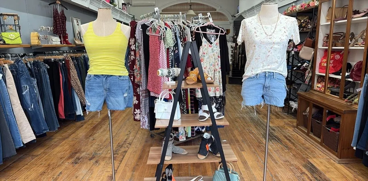 Store Image