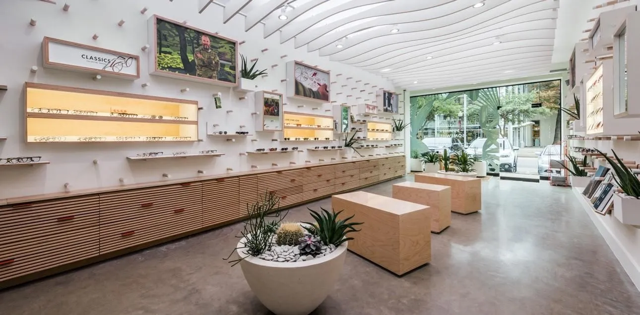 Store Image