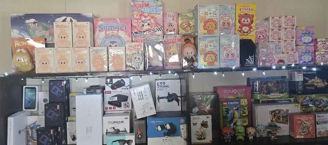 Store Image