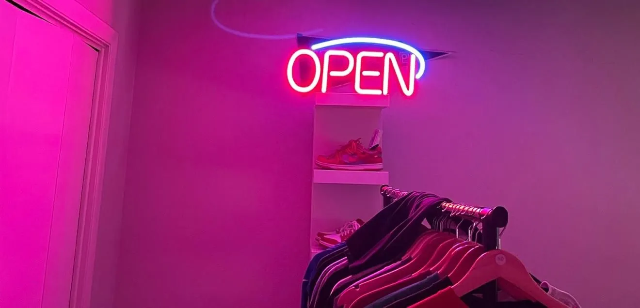 Store Image