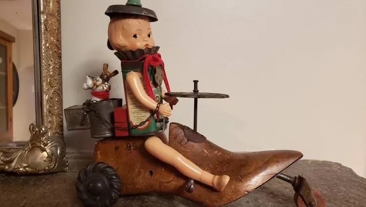 Store Image