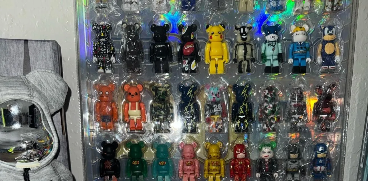 Store Image