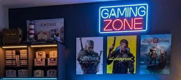 Store Image