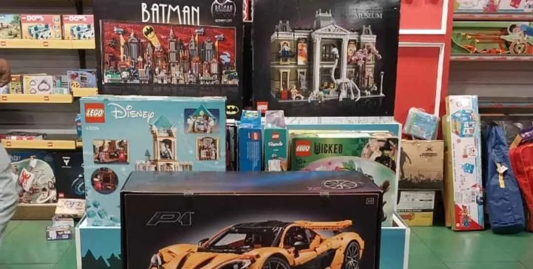 Store Image