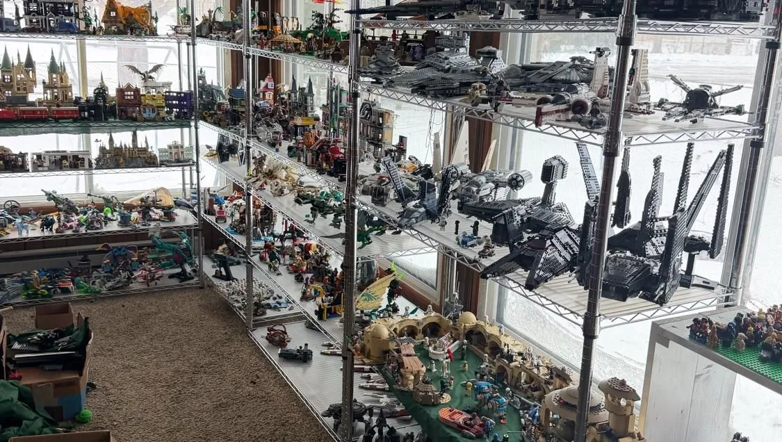 Store Image