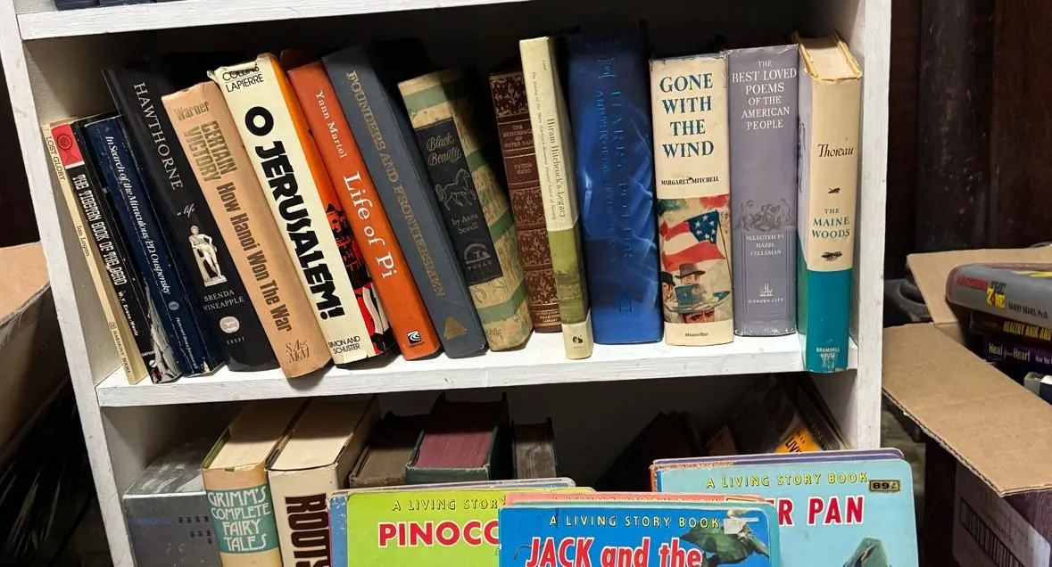 Store Image