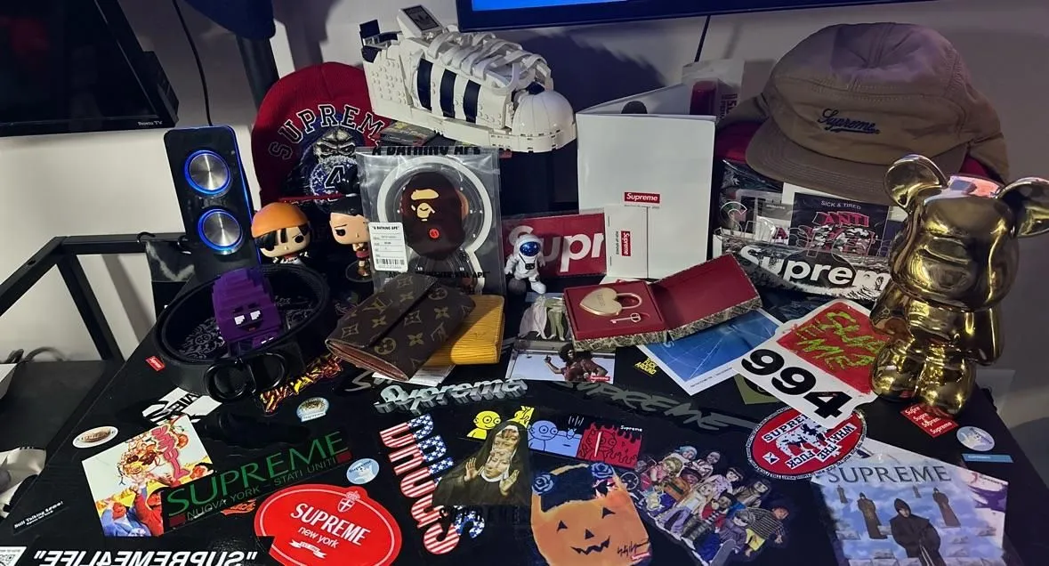 Store Image