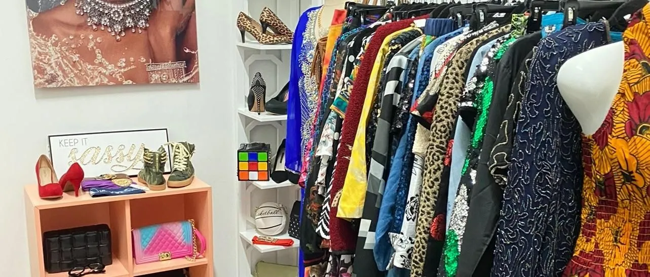 Store Image