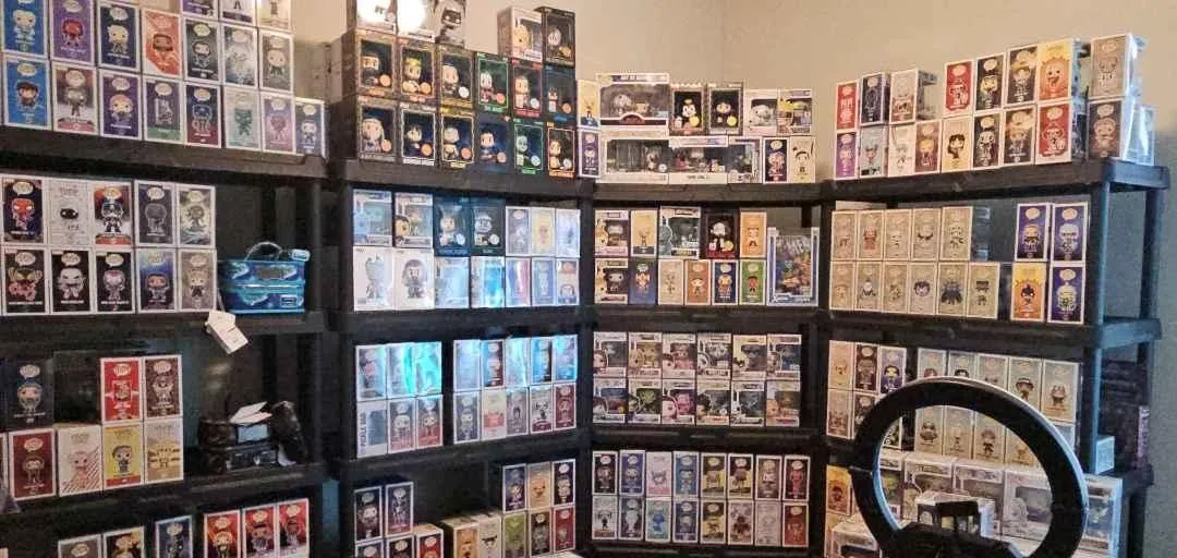 Store Image