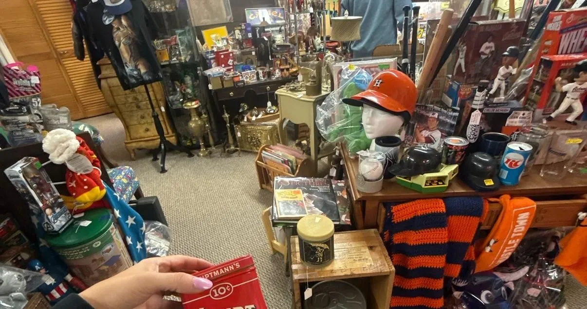 Store Image