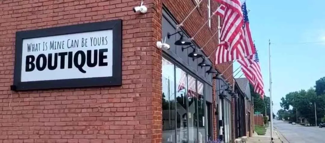 Store Image